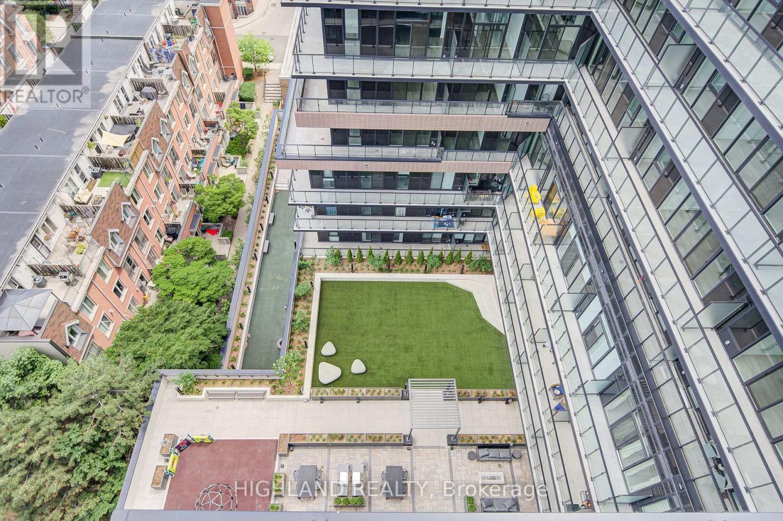 1126 - 285 Dufferin Street, Toronto, Ontario  M6K 0J2 - Photo 14 - W13689958