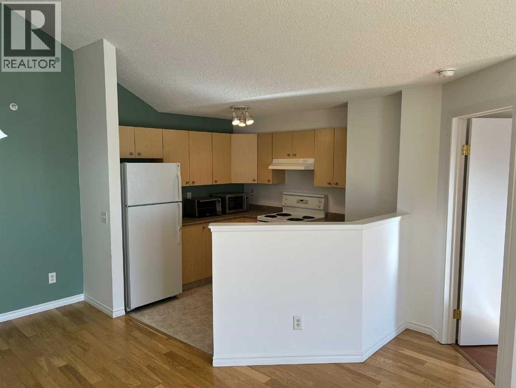408, 16 Country Village Bay NE, Calgary, Alberta t3k 5y9 - Photo 10 - A2314091