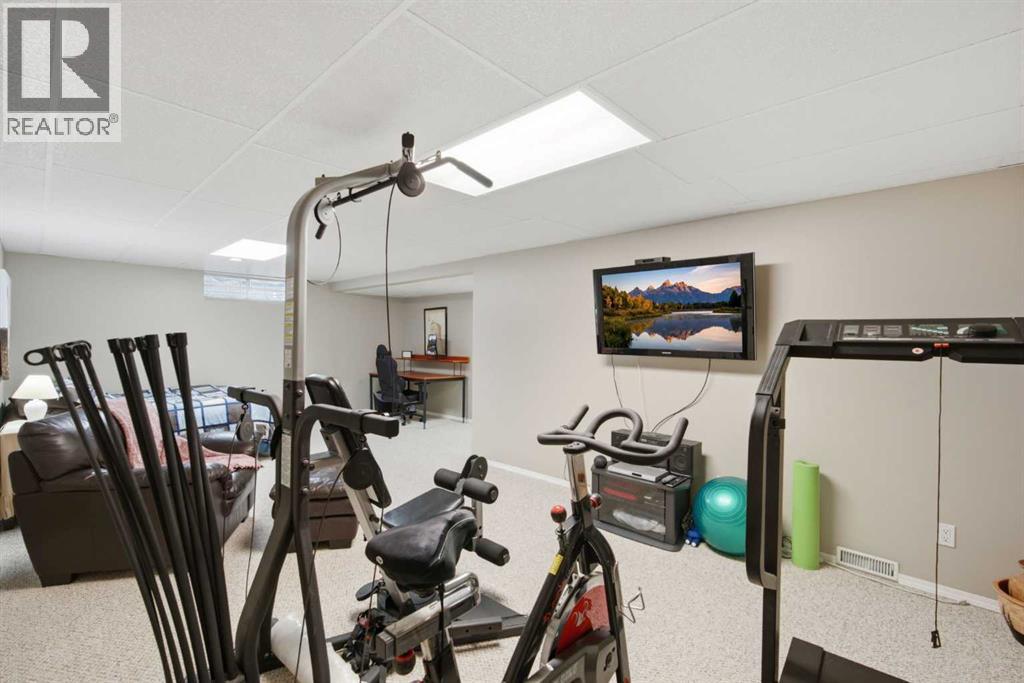 90 Hidden Ranch Terrace NW, Calgary, Alberta  T3A 5Z4 - Photo 32 - A2321487