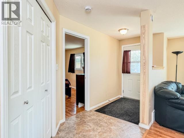 1512 Centennial Street, Whitehorse, Yukon  Y1A 3Z1 - Photo 6 - 17621