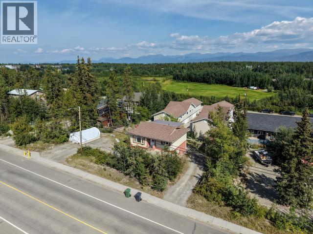 1512 Centennial Street, Whitehorse, Yukon  Y1A 3Z1 - Photo 2 - 17621