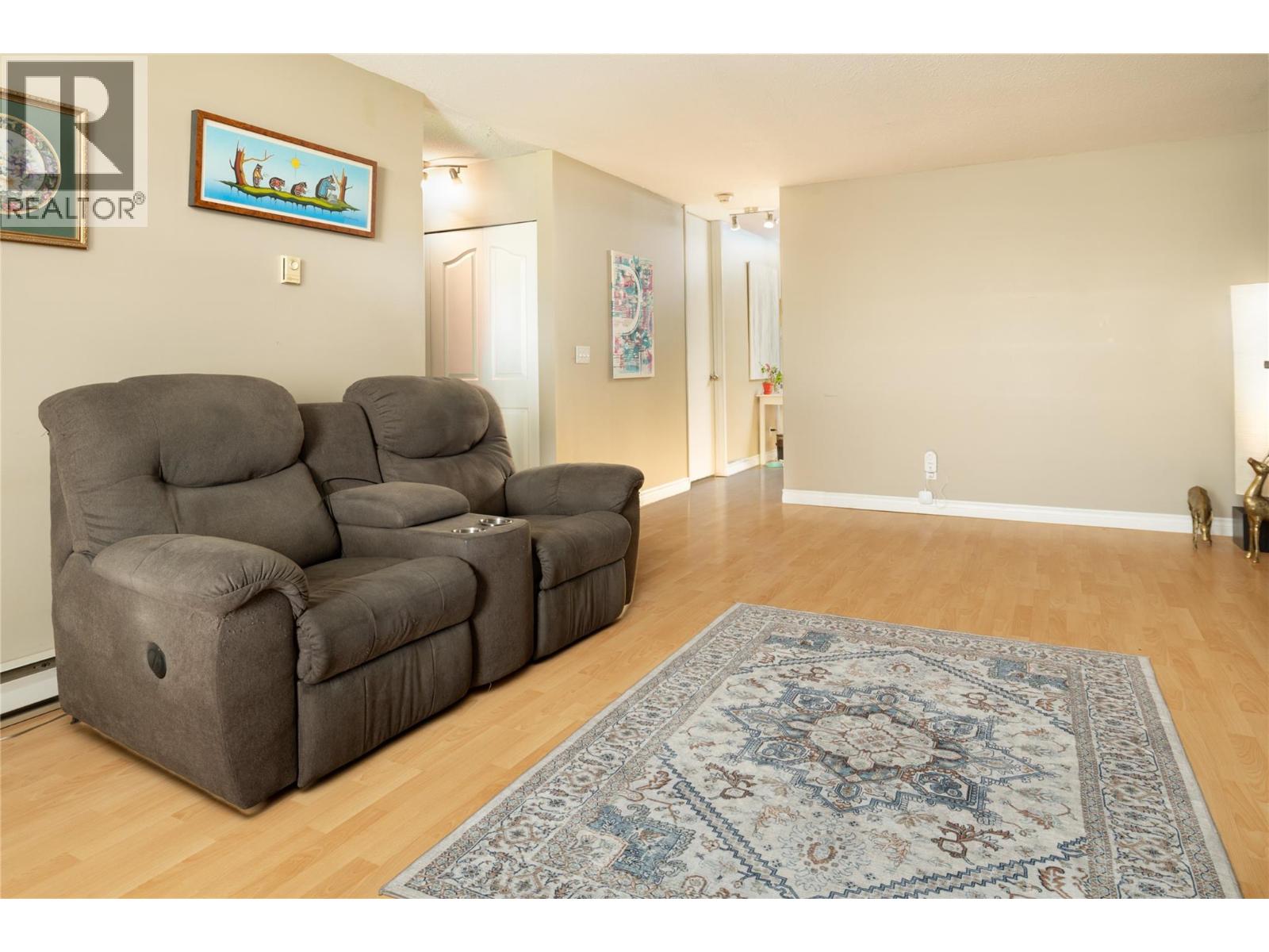 1640 Ufton Court Unit# 302, Kelowna, British Columbia  V1Y 8L5 - Photo 13 - 10390162