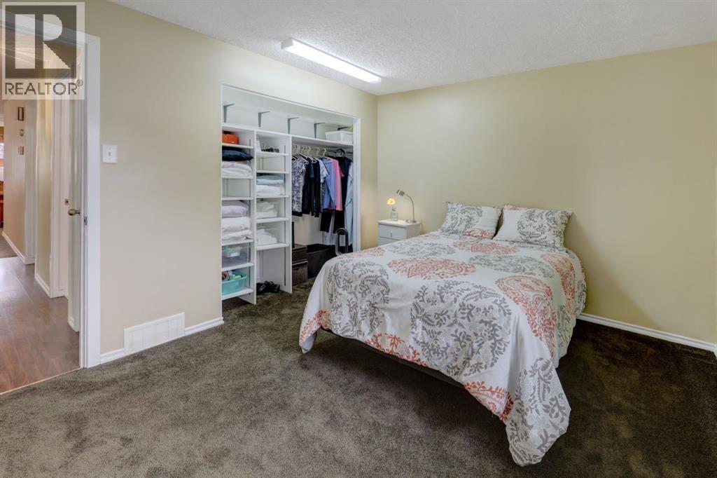 4325 58 Street NE, Calgary, Alberta  T1Y 4G2 - Photo 15 - A2337928