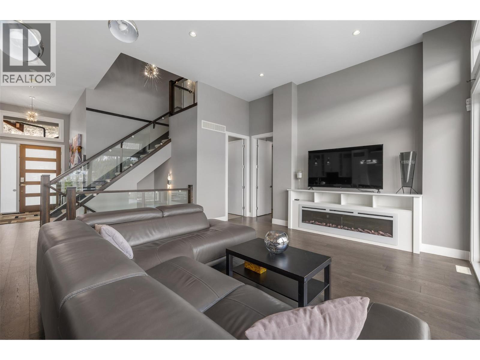 1122 Stockley Street, Kelowna, British Columbia  V1P 1R6 - Photo 10 - 10393846
