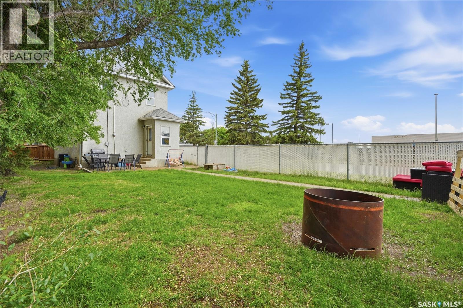 1191 1st Avenue Ne, Moose Jaw, Saskatchewan  S6H 1A2 - Photo 38 - SK045724