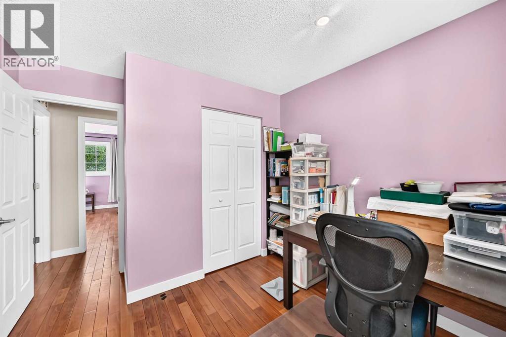 179 Deer Ridge Way SE, Calgary, Alberta  T2J 5Y8 - Photo 21 - A2334224