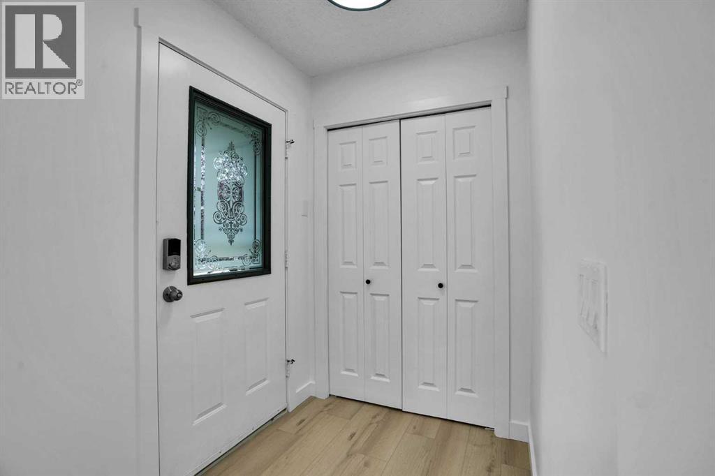 102 Bridlewood Manor SW, Calgary, Alberta  T2Y 3T5 - Photo 6 - A2338066
