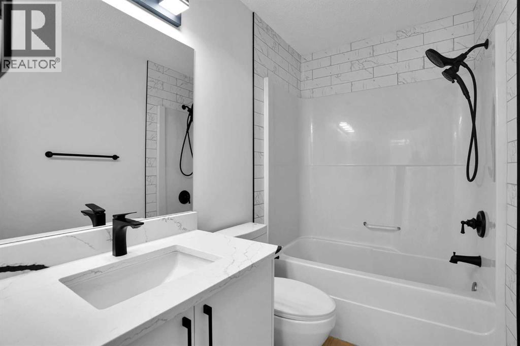 102 Bridlewood Manor SW, Calgary, Alberta  T2Y 3T5 - Photo 30 - A2338066