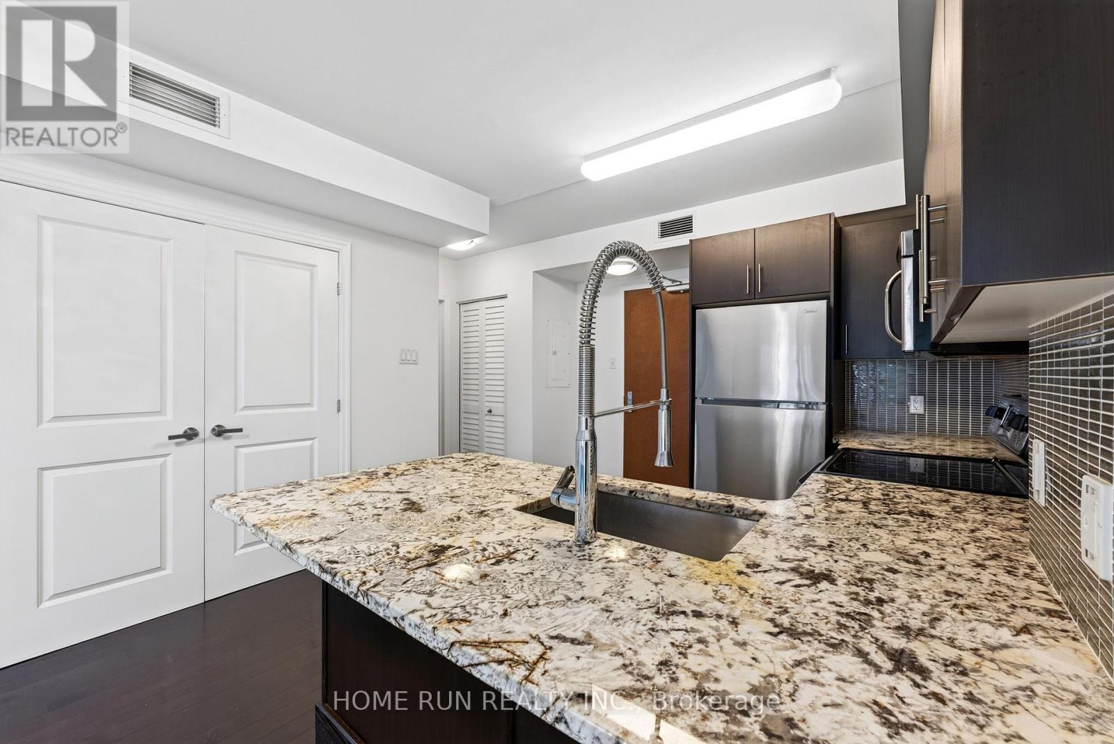 1307 - 242 Rideau Street, Ottawa, Ontario  K2S 0B7 - Photo 20 - X13641662