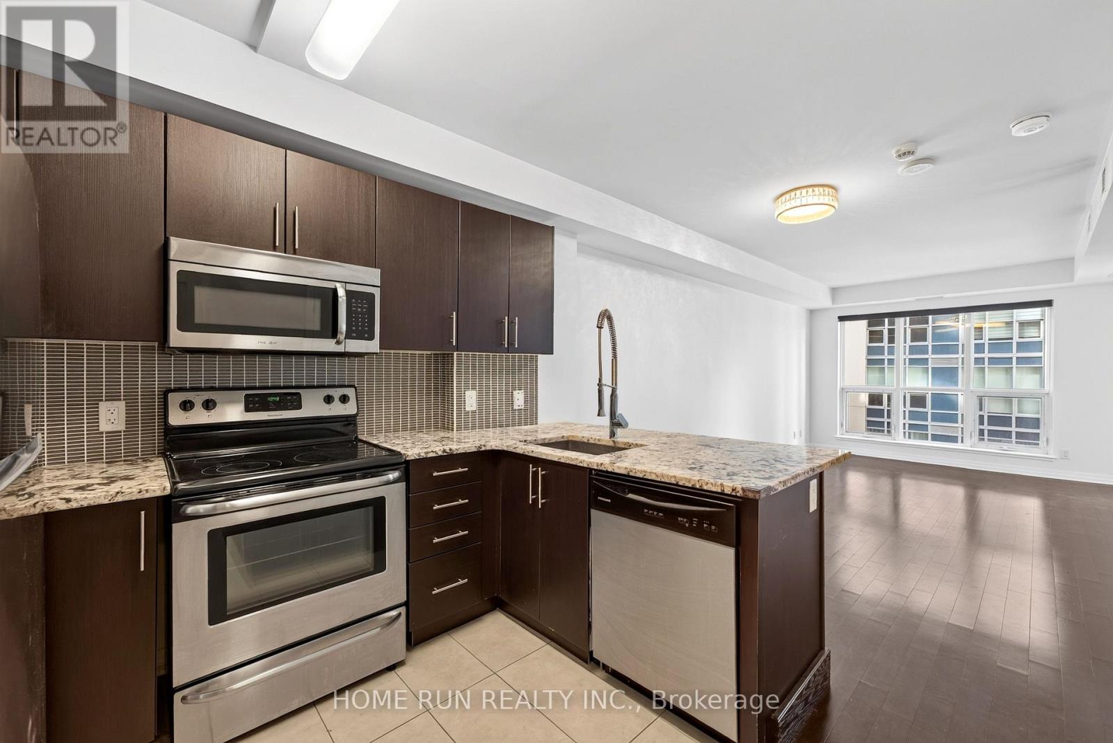 1307 - 242 Rideau Street, Ottawa, Ontario  K2S 0B7 - Photo 17 - X13641662