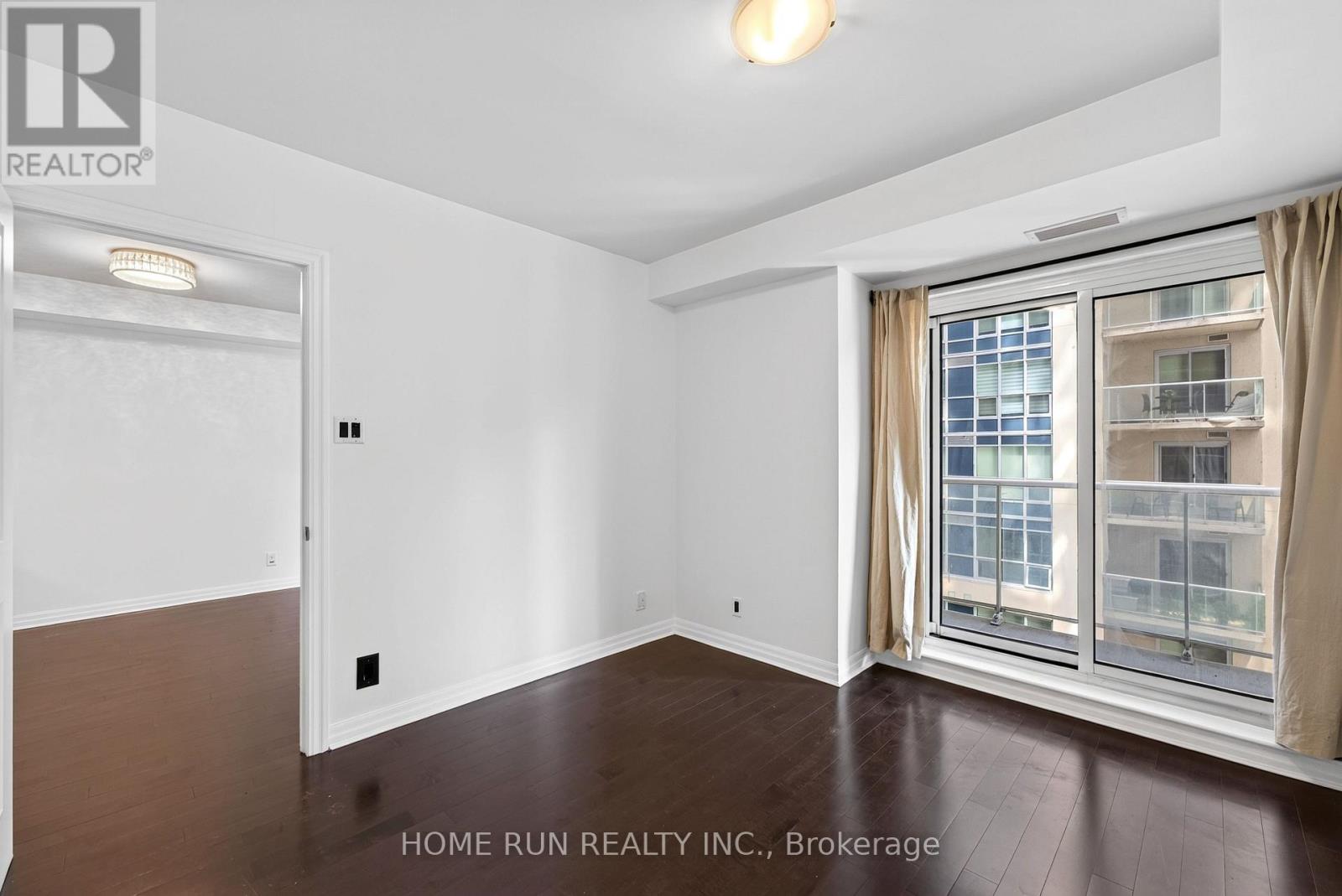 1307 - 242 Rideau Street, Ottawa, Ontario  K2S 0B7 - Photo 30 - X13641662