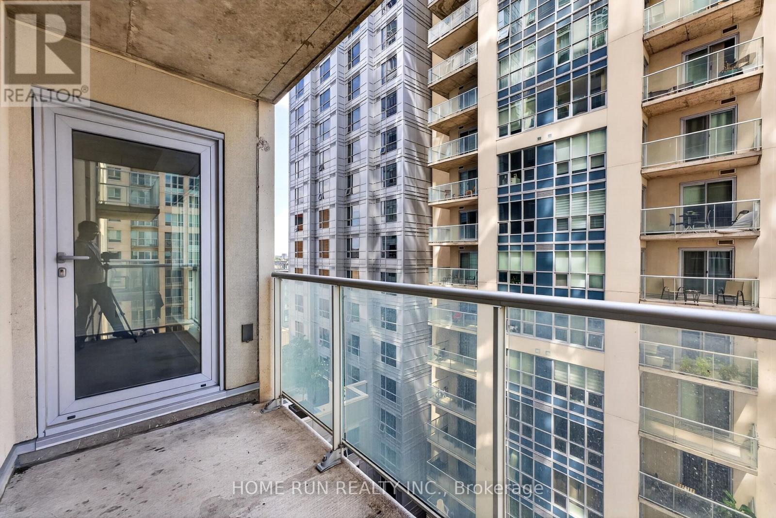 1307 - 242 Rideau Street, Ottawa, Ontario  K2S 0B7 - Photo 41 - X13641662