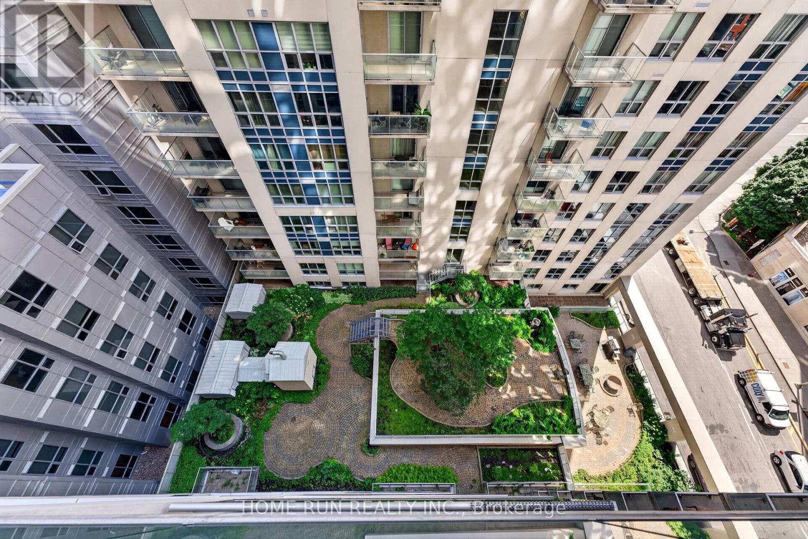 1307 - 242 Rideau Street, Ottawa, Ontario  K2S 0B7 - Photo 47 - X13641662