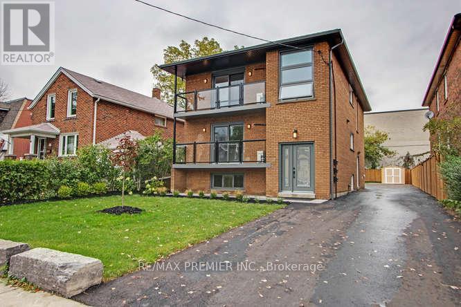 2 - 52 VANEVERY ROAD, Toronto, Ontario