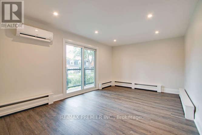2 - 52 Vanevery Road, Toronto (Mimico), Ontario  M8V 1Y6 - Photo 11 - W13690008
