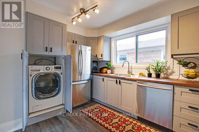 2 - 52 Vanevery Road, Toronto (Mimico), Ontario  M8V 1Y6 - Photo 22 - W13690008