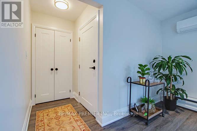 2 - 52 Vanevery Road, Toronto (Mimico), Ontario  M8V 1Y6 - Photo 7 - W13690008