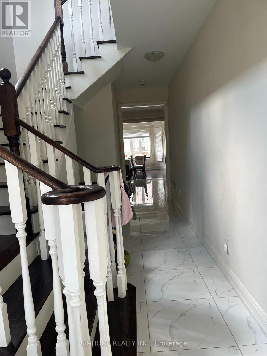 #2 - 403 Grindstone Trail, Oakville (Jm Joshua Meadows), Ontario  L6H 0S1 - Photo 2 - W13690010