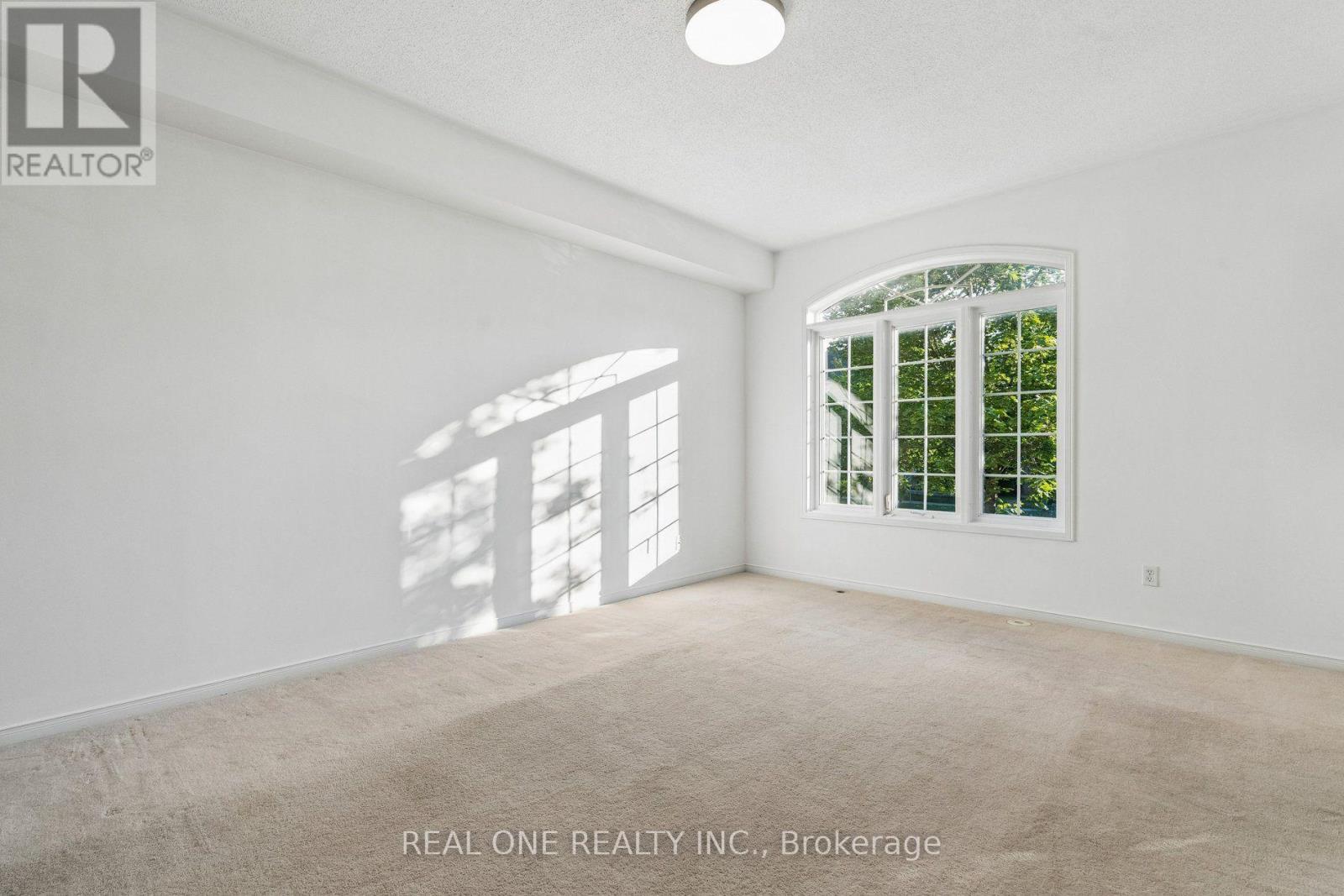 2350 Sutton Drive, Burlington (Orchard), Ontario  L7L 6Y8 - Photo 10 - W13690018