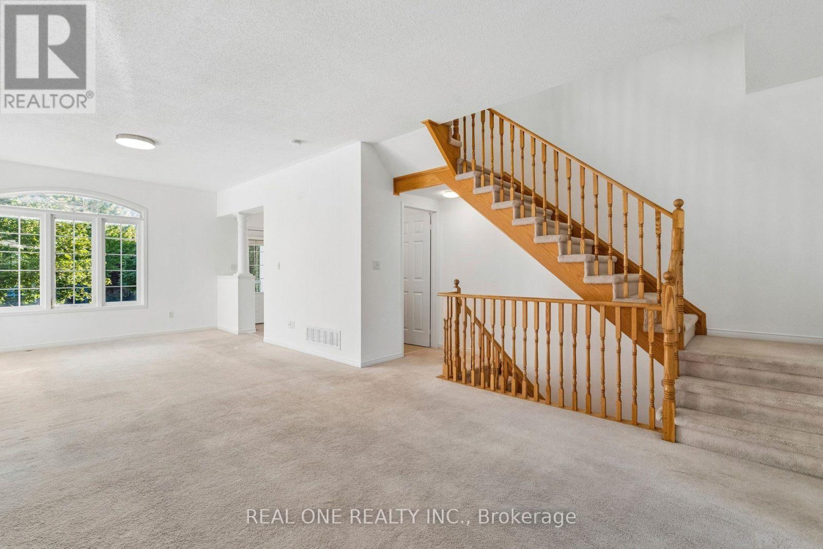 2350 Sutton Drive, Burlington (Orchard), Ontario  L7L 6Y8 - Photo 12 - W13690018
