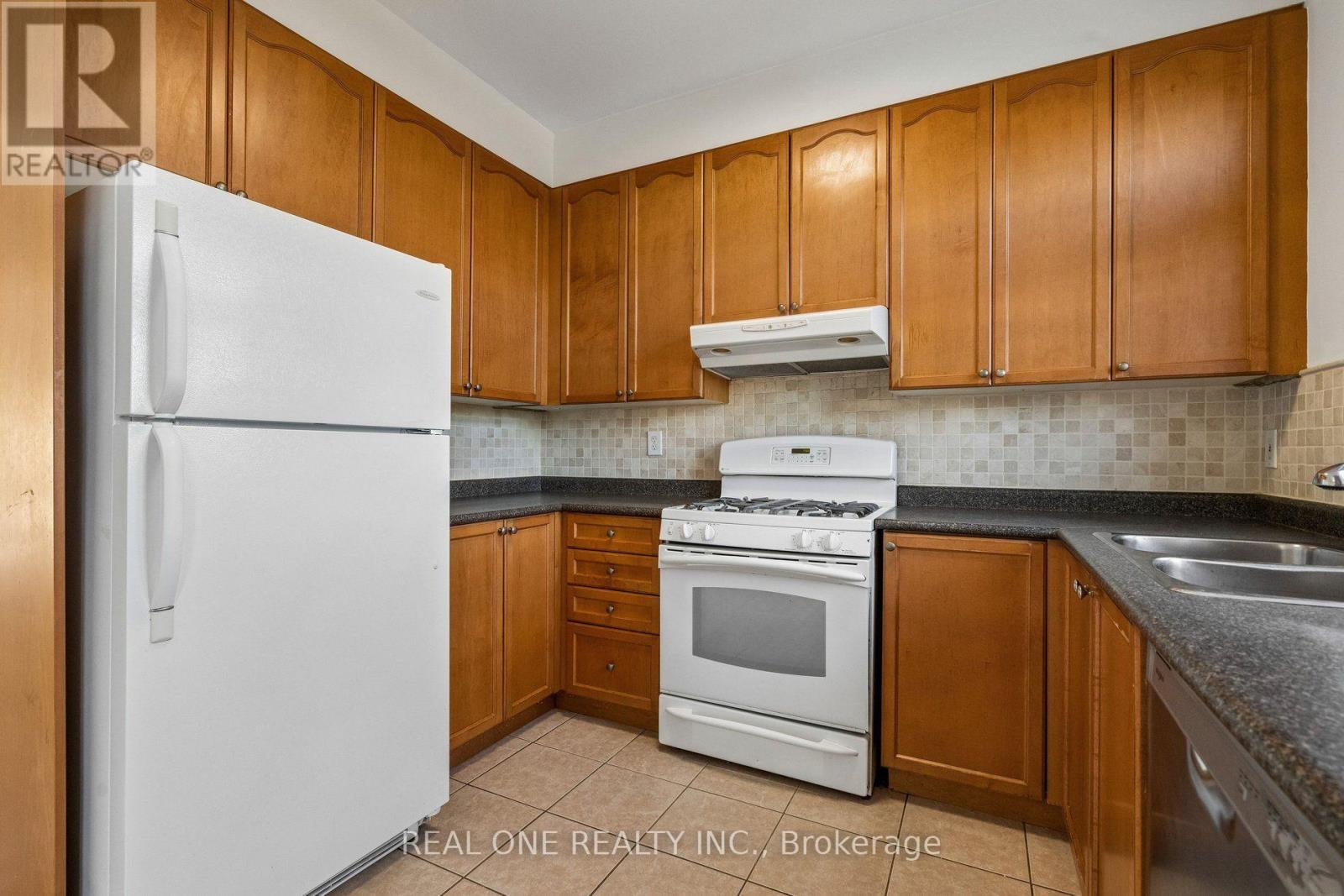 2350 Sutton Drive, Burlington (Orchard), Ontario  L7L 6Y8 - Photo 16 - W13690018