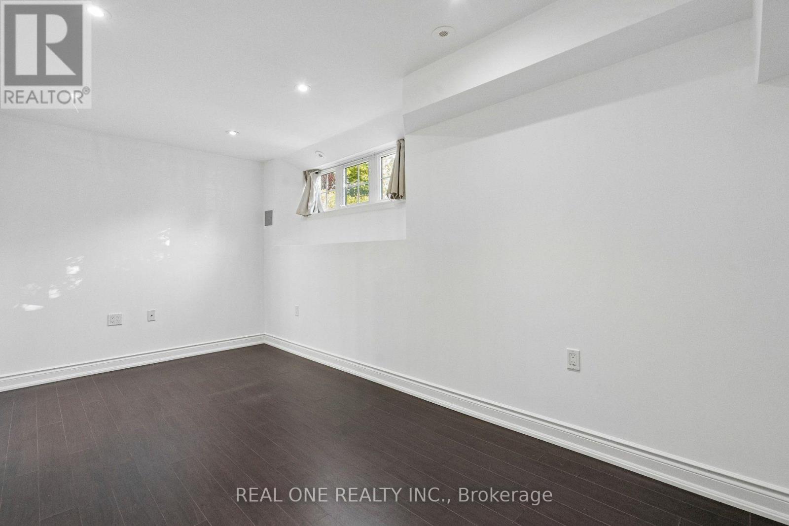 2350 Sutton Drive, Burlington (Orchard), Ontario  L7L 6Y8 - Photo 31 - W13690018