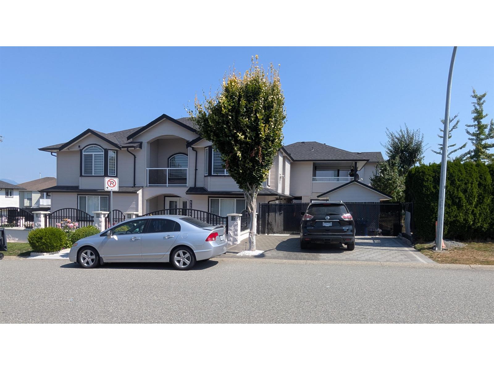 31380 Homestead Crescent, Abbotsford, British Columbia  V2T 6V5 - Photo 2 - R3156092
