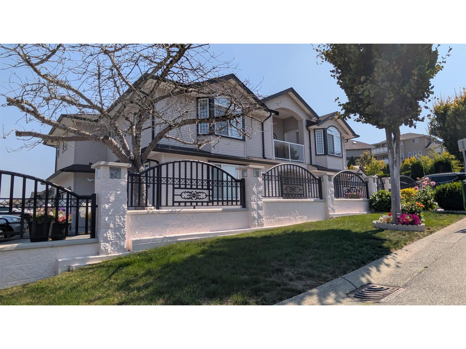 31380 Homestead Crescent, Abbotsford, British Columbia  V2T 6V5 - Photo 3 - R3156092