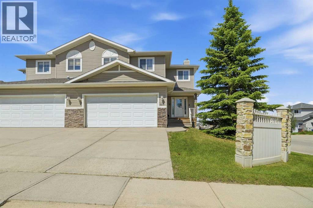 100 Cove Rise, Chestermere, Alberta  T1X 1S7 - Photo 2 - A2326317