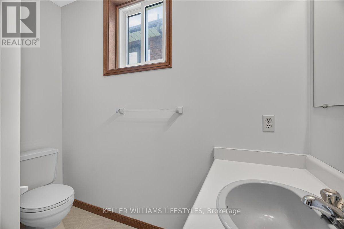 1364 Webster Street, London East, Ontario  N5V 3P7 - Photo 32 - X13690032