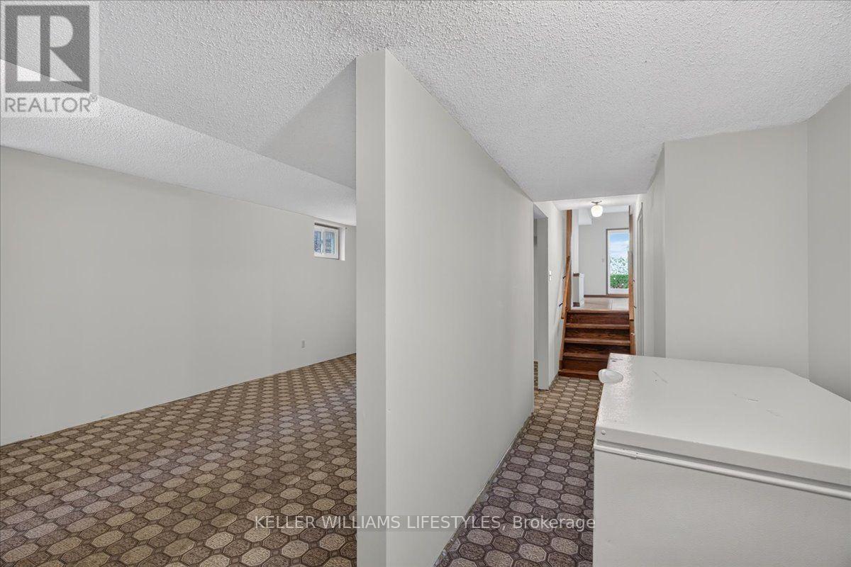 1364 Webster Street, London East, Ontario  N5V 3P7 - Photo 33 - X13690032
