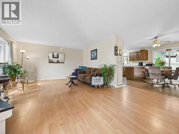 2429 Salmon River Road, Salmon Arm, British Columbia  V1E 4M1 - Photo 17 - 10389980