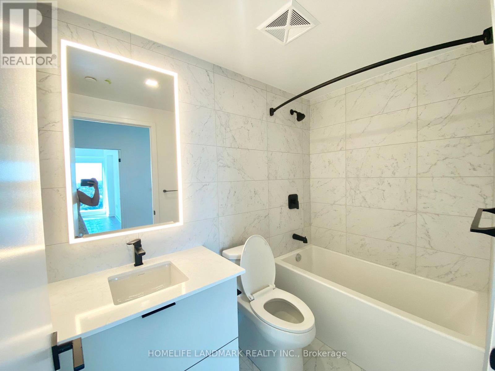 2807 - 609 Sherbourne Street, Toronto, Ontario  M4X 0A4 - Photo 13 - C13690038