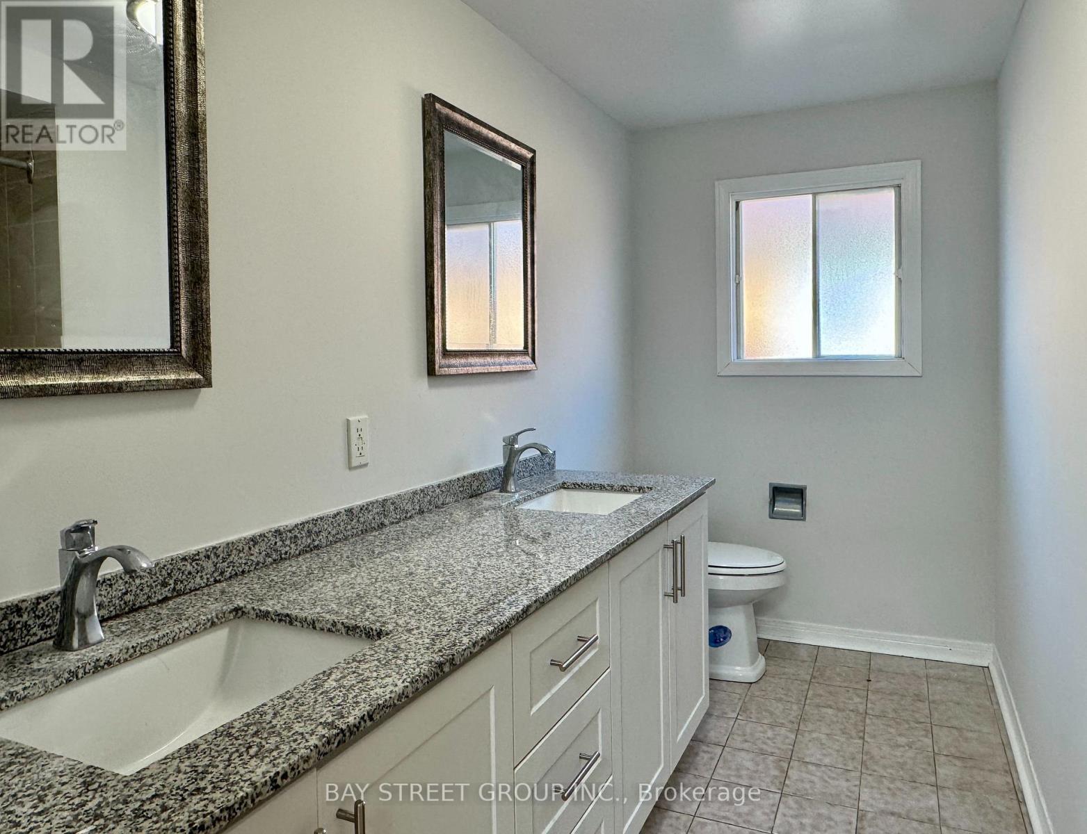 32 Perthshire Street, Toronto, Ontario  M1V 3A9 - Photo 12 - E13690026