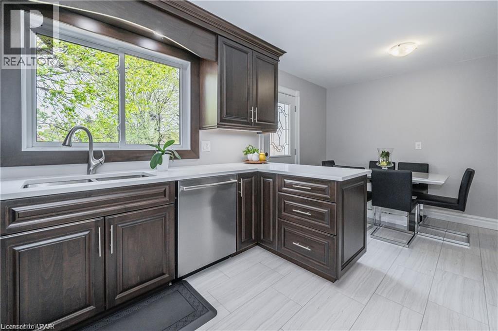 171 Kinzie Avenue Unit# Upper Unit, Kitchener, Ontario  N2A 2J9 - Photo 12 - 40856847