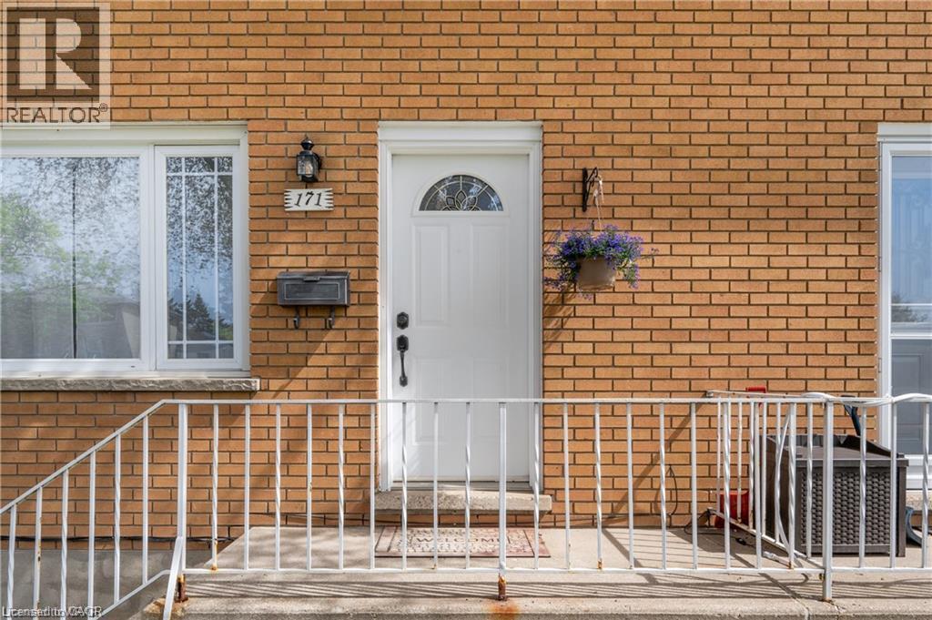 171 Kinzie Avenue Unit# Upper Unit, Kitchener, Ontario  N2A 2J9 - Photo 3 - 40856847