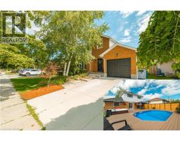 22 DRIFTWOOD Drive, Kitchener, Ontario