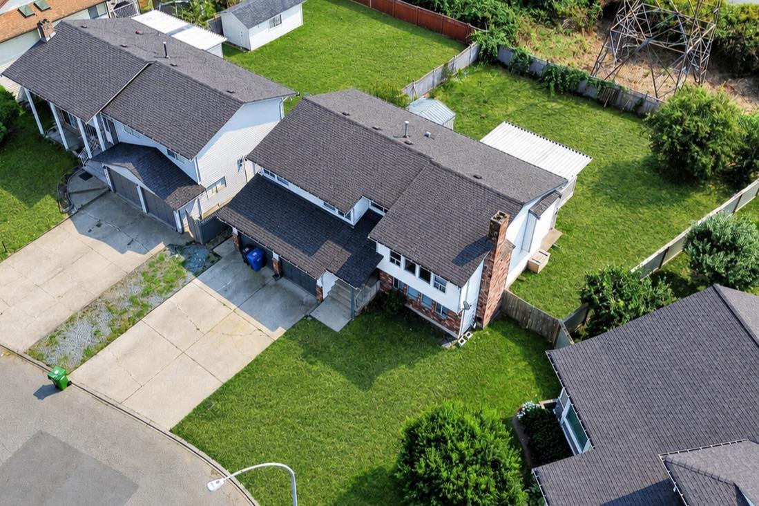 32478 Qualicum Place, Abbotsford, British Columbia  V2T 5A6 - Photo 5 - R3156841