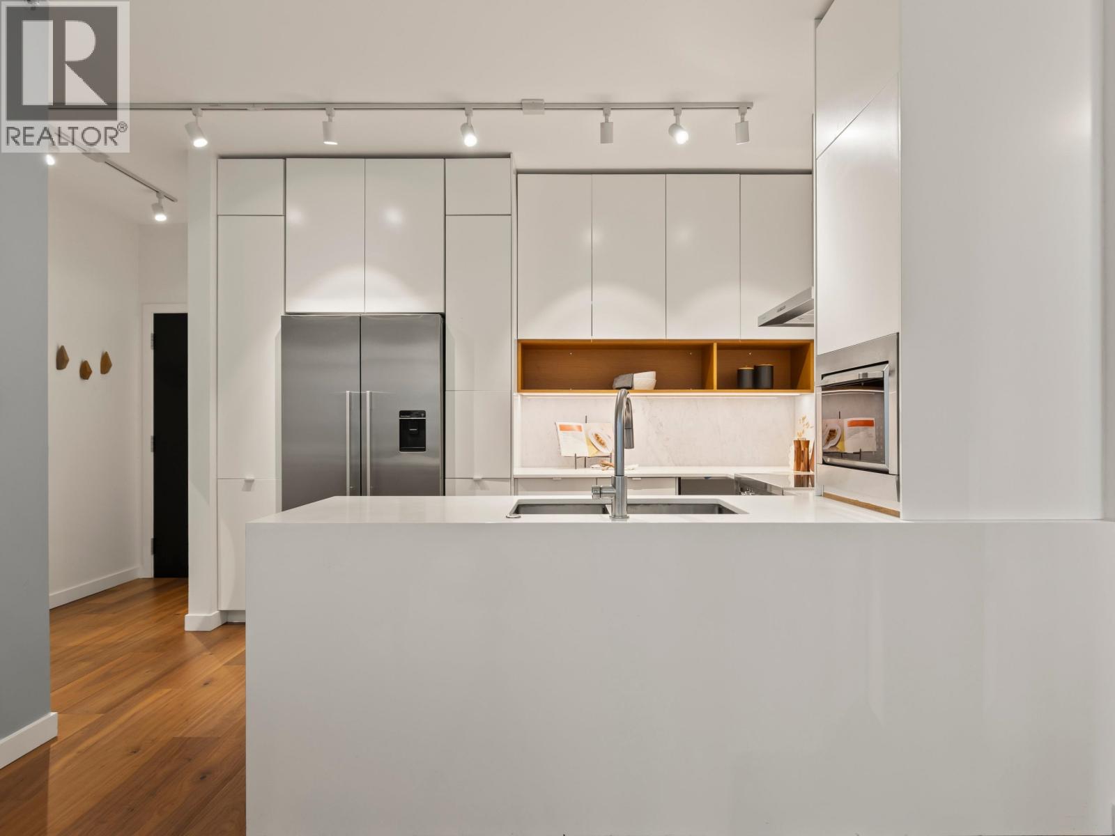 Ph1 4182 Dawson Street, Burnaby, British Columbia  V5C 0A2 - Photo 6 - R3157112