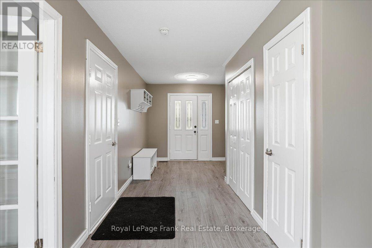 1400 Casey Road, Belleville, Ontario  K8N 4Z6 - Photo 5 - X13547356