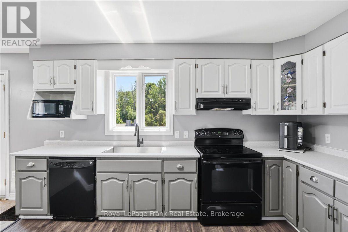 1400 Casey Road, Belleville, Ontario  K8N 4Z6 - Photo 17 - X13547356