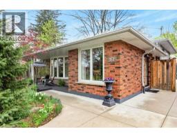 161 MANNING Avenue, Hamilton, Ontario