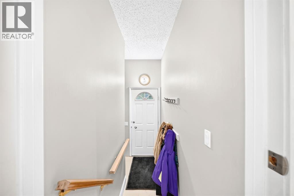 1949 Lytton Crescent SE, Calgary, Alberta  T2C 1K9 - Photo 23 - A2337494
