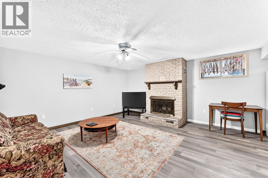 1949 Lytton Crescent SE, Calgary, Alberta  T2C 1K9 - Photo 27 - A2337494