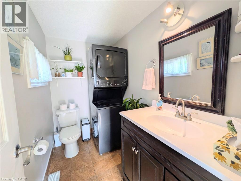 7 Campbell Avenue, Hamilton, Ontario  L8L 2M7 - Photo 6 - 40856725