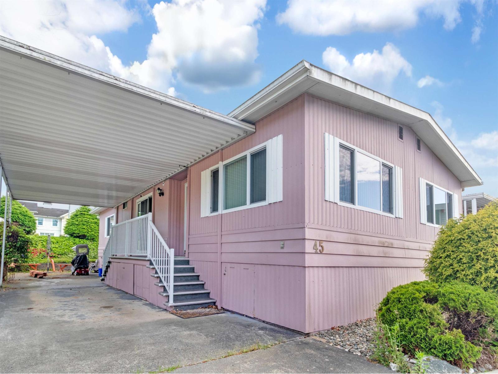 45 1640 162 Street, Surrey, British Columbia  V4A 6Y9 - Photo 2 - R3156951