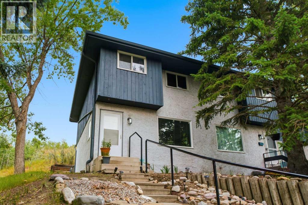12, 800 Bowcroft Place, Cochrane, Alberta  T4C 1B9 - Photo 2 - A2336049