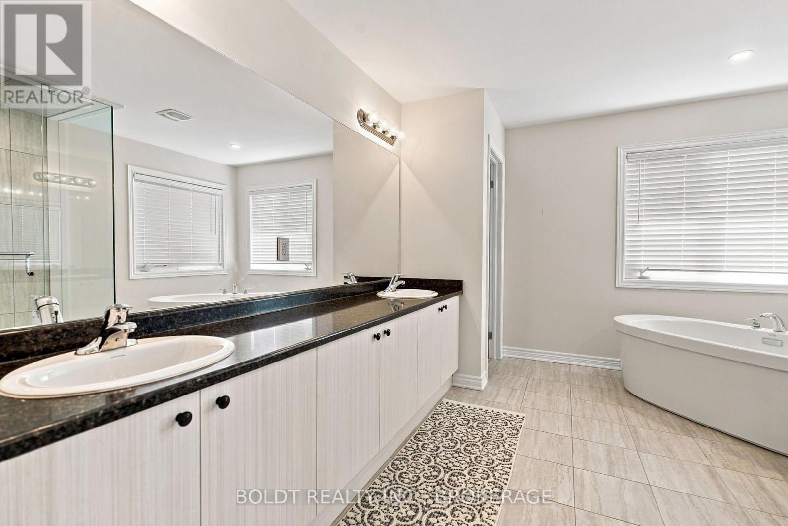 85 Homestead Way, Thorold, Ontario  L2V 0J8 - Photo 28 - X13690078