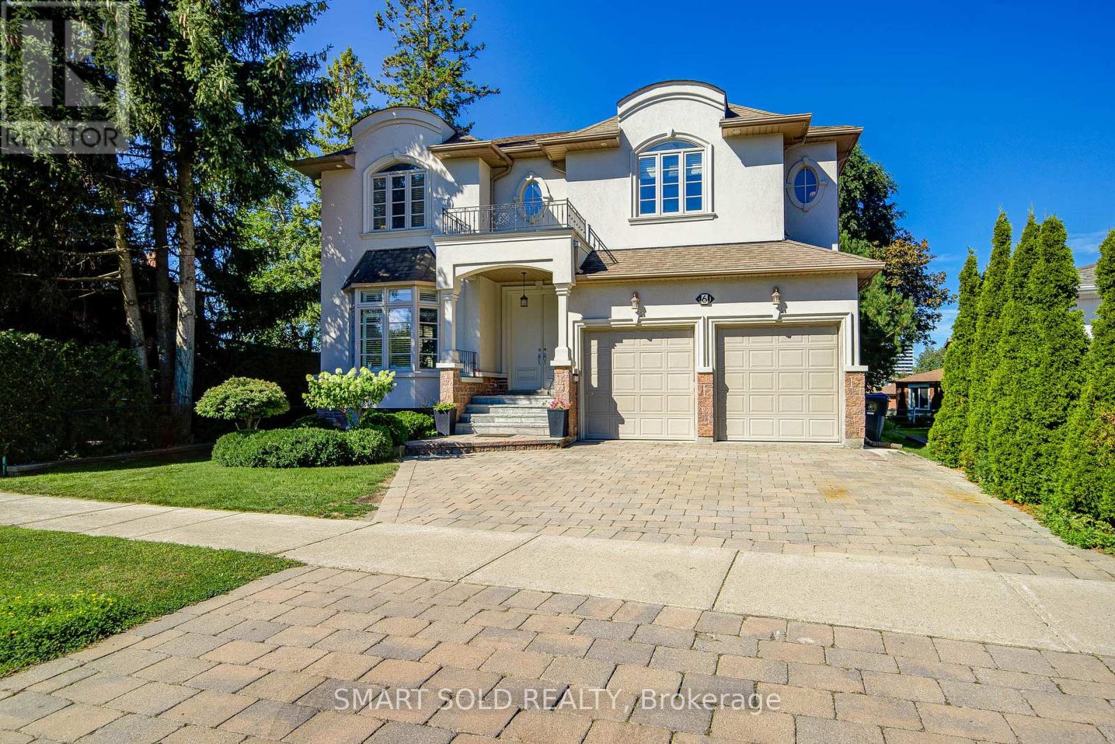 6 BRILL CRESCENT, Toronto, Ontario