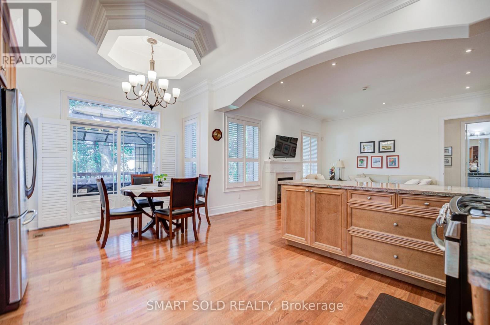 6 Brill Crescent, Toronto, Ontario  M2R 2X3 - Photo 18 - C13690052